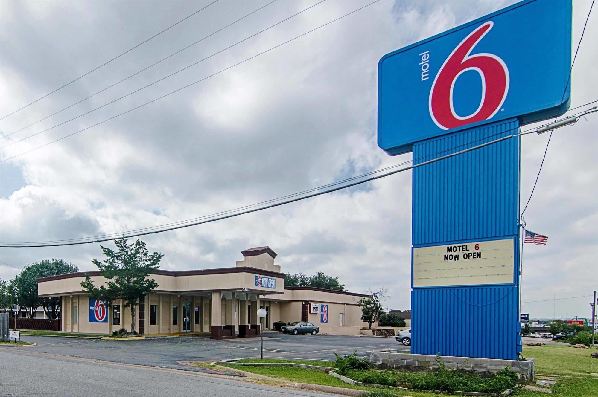 Motel 6 Sherman, Tx Exteriör bild